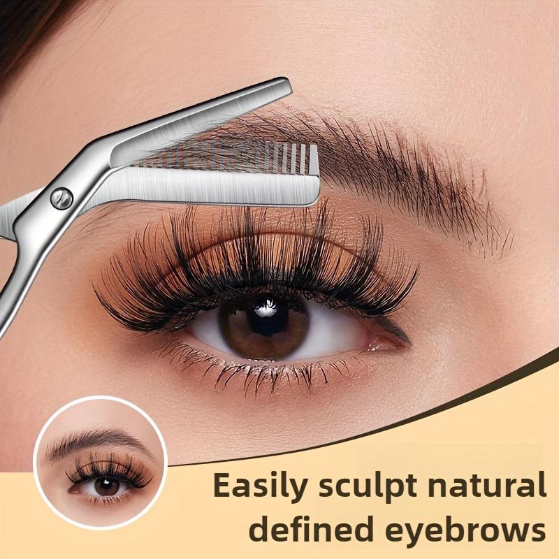 Beauty Works Makeup - กรรไกรตัดคิ้วสแตนเลสพร้อมหวีในตัว เครื่องมือจัดแต่งทรงคิ้วที่แม่นยำสำหรับการแต่งหน้าประจำวันที่บ้านและงานเสริมความงามในร้านเสริมสวย